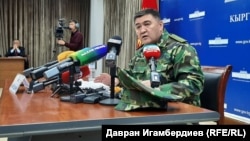 Камчыбек Ташиев на пресс-конференции в Бишкеке. 26 марта 2021 года.