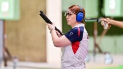 დაველოდოთ, ვნახოთ...