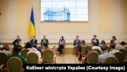 «Всі 16 мільярдів це різниця квитка в касі і його собівартості», – зазначила прем’єр-міністерка