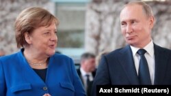 Былые времена: Ангела Меркель, канцлер Германии в 2005–2021 годах, много раз разговаривала с Владимиром Путиным. Предотвратить войну эти разговоры не смогли