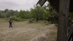 Csúsztam-másztam, olyan megaláztatás volt, hogy rettenetes: perli a börtönt a féllábú rab