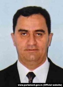 Nenad Mitrović (na fotografiji, datum nepoznat): Gde god se ukazala prilika za zapošljavanje Albanaca, to je i učinjeno