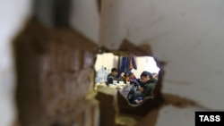 Трудовые мигранты в Москве, 17 января 2013 года.