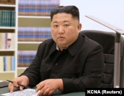 Kim Dzsongun minden lakosnak levelet küldött 2020. december 31-én.