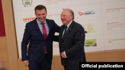 Македонскиот и бугарскиот министер за надворешни работи Бујар Османи и Светлан Стоев, 18.06.2021