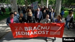 Marš aktivista u centru Zagreba u maju 2013.