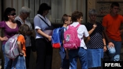 Škola u Sarajevu - foto: Midhat Poturović