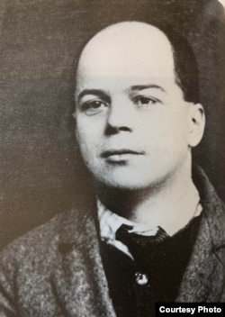 Виктор Шкловский, 1916.