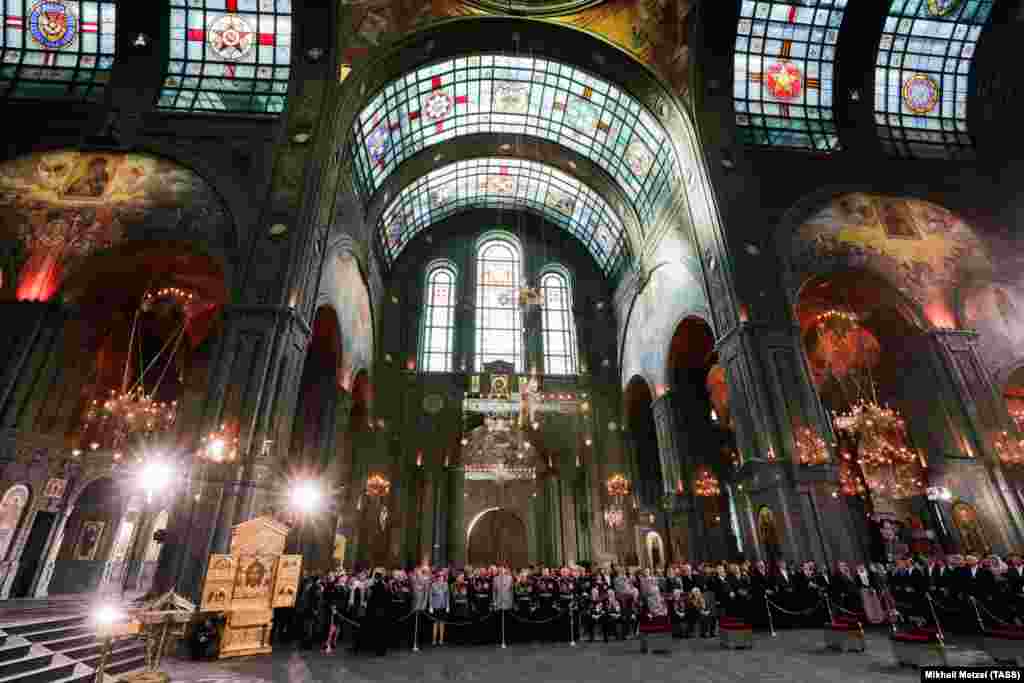 Висината на камбанаријата на црквата - 75 метри - ја одбележува 75-годишнината од поразот на нацистичка Германија од Советскиот Сојуз.