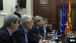 Архивска фотографија.Еврокомесарот Јоханес Хан и европратеници Иво Вајгл, Едвард Кукан и Кнут Флекенштајн во Македонија 