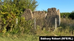 Romházakból szavazók Magyon. Fotó: Báthory Róbert RFE/RL