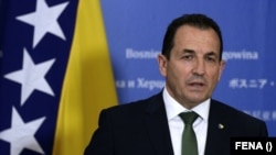 Selmo Cikotić, bivši ministar odbrane BiH (foto arhiv)