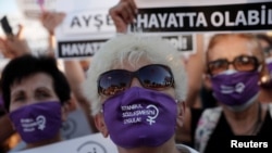 Protest al femeilor din Turcia împotriva violenței domestice
