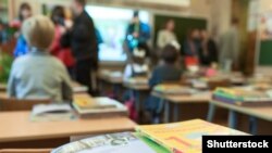 Roditelji upozoravaju da je i dalje dominantan trend da im se sugerira da djecu upisuju u posebne, specijalizirane ustanove (ilustrativna fotografija)