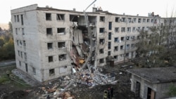 Жилой дом, рарушенный российским обстрелом Запорожья 30 октября