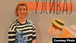 Адријана Ананиева, писателка