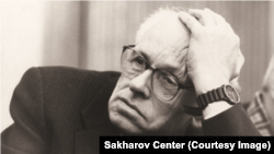 Андрій Сахаров (21 травня 1921 – 14 грудня 1989)