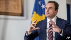 "Srbija nastavlja sa svojim putem ka Putinovim metodama, od zastrašivanja do nehumanog mučenja političkih protivnika", izjavio je Kurti na sednici Vlade Kosova 10. januara (arhivska fotografija).