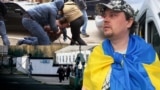 Фотоколлаж: политзаключенный Константин Давыденко в день обмена, момент его задержания и тюрьма в России