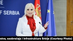 “Tadašnja uprava Petnice umesto da rešava problem isti je zataškavala, poričući i okrećući glavu od onoga što se dešava”, navodi se u saopštenju ministarke Mihajlović