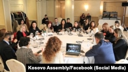 Grupi i Grave Deputete gjatë një ngjarjeje të organizuar më 2024 kundër dhunës ndaj grave në politikë.