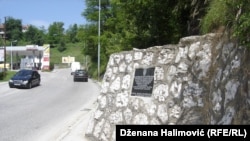 Spomen ploča, foto: Dženana Halimović