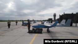 Dronovi iz Kine na vojnom aerodromu u Batajnici (jul 2020.)