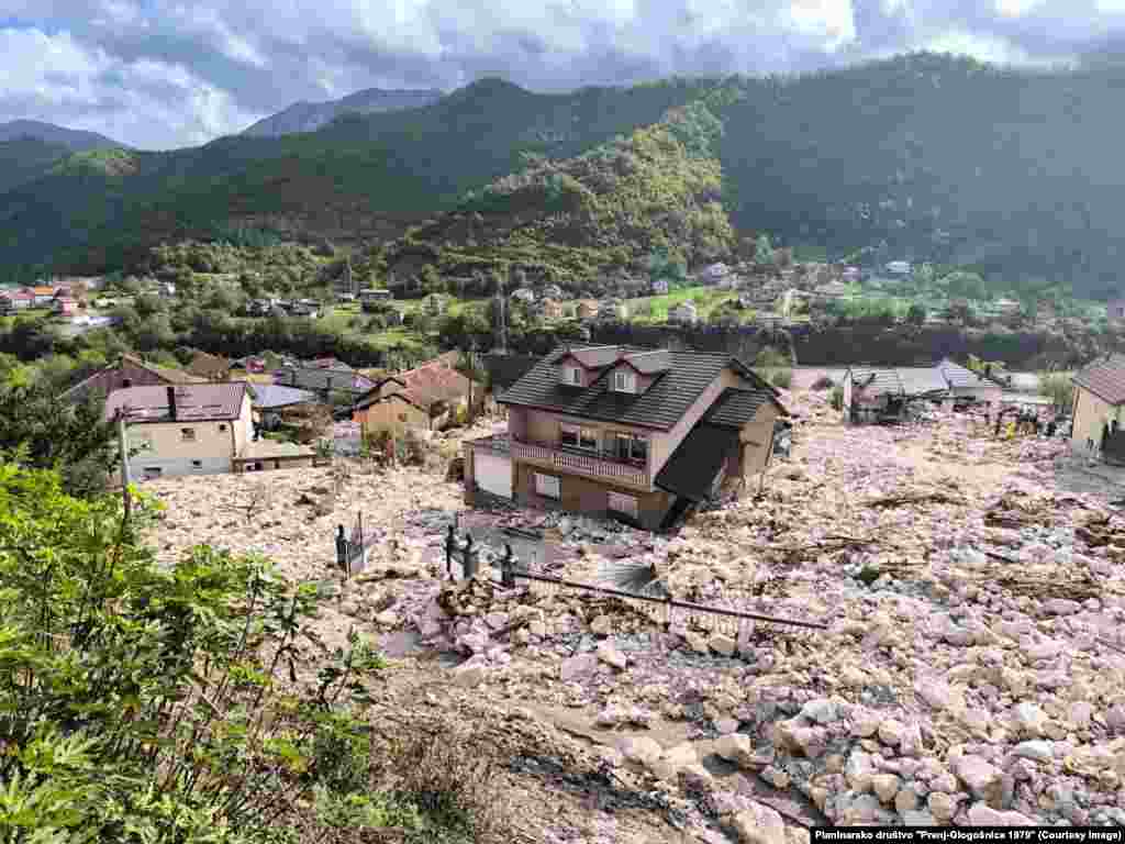 Prizor nakon klizišta i poplava u mjestu&nbsp;Donja Jablanica, 4. oktobra 2024.