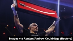 В реванше с Дюбуа Усик будет биться за возвращение титула IBF