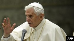 პაპი ბენედიქტე XVI