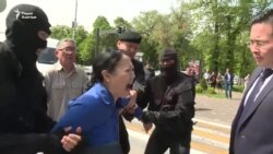Как задерживали протестовавших в Алматы