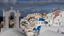 Da bi posjetili Santorini turisti će morati plaćati taksu