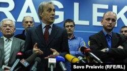 Miodrag Lekić na konferenciji za novinare, 17.april 2013.