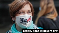 Коронавирус: в мире вспыхивают протесты против карантина (фотогалерея)