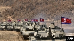 Tanke të Koresë së Veriut. Fotografi nga arkivi. 