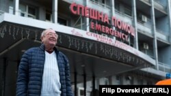 Доктор Георги Бързаков пред "Пирогов" днес.