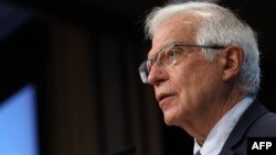 Върховният представител на ЕС по външната политика Жозеп Борел по време на изявлението си в понеделник