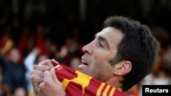 Хакан Шукюр