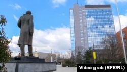 Pamje nga larg e ndërtesës së Qeverisë së Kosovës në Prishtinë, 16 korrik 2025.