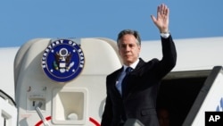 Американскиот државен секретар Ентони Блинкен пристигнува во Тел Авив