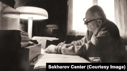 Андрей Сахаров. Снимката не е датирана.