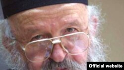 Vladika Artemije, arhivski snimak 