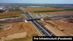 Ultima porțiune lipsă din drumul expres Craiova-Pitești a fost inaugurată joi, 31 iulie 2025.