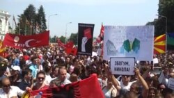 "Zbogom, Nikola" poruka je makedosnkih demonstranata