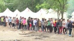 Bez struje, toaleta i telefona u kampu Vučjak