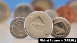 Ovogodišnji budžetski okvir za nivo BiH bi trebao iznositi oko 690 miliona evra, no njegovo konačno usvajanje uslovljava se dogovorom o raspodjeli putarina. (foto ilustracija - konvertibilna marka, bh. valuta)