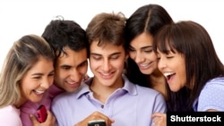 Influencer je osoba koja preko društvenih mreža zarađuje novac. 