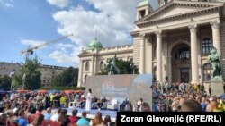 Bina ispred Narodne skupštine, 28. jun 2025.