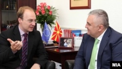 Антонио Милошоски и Илира Мета