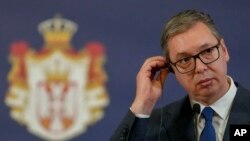 "Pred nama su nelaki dani i po pitanju odluka u vezi sa članstvom Prištine u Savetu Evrope", rekao je Vučić 6. aprila.